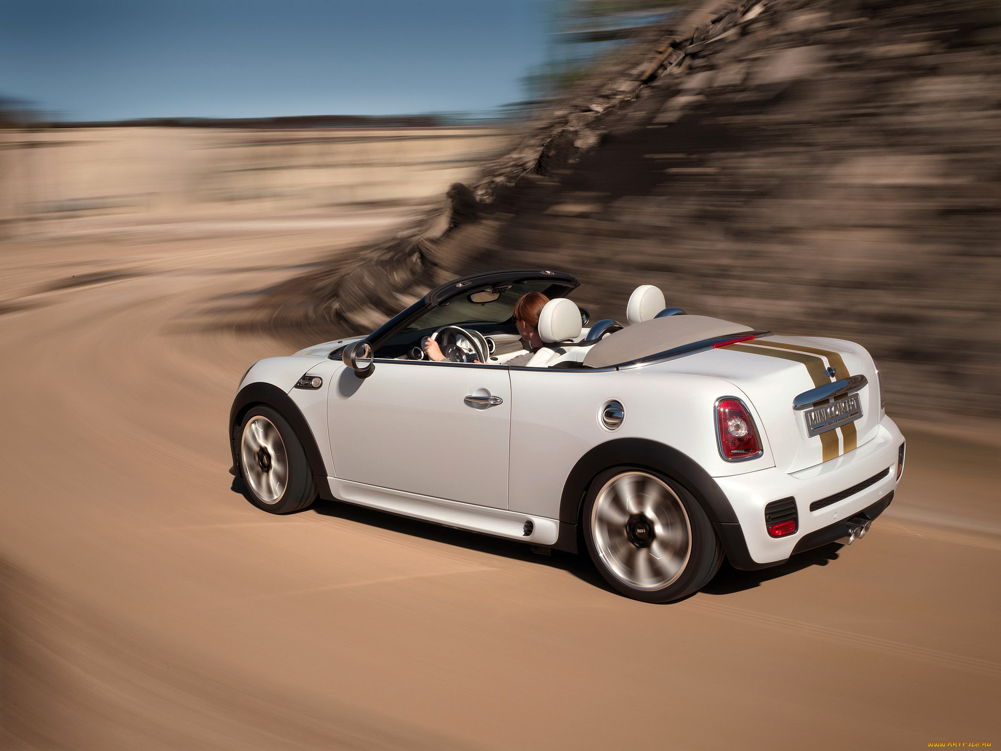 , mini